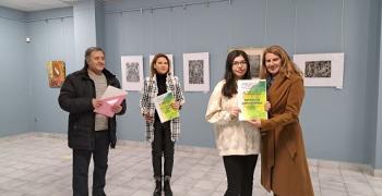 За 25-и път младежи наредиха януарска изложба под липите