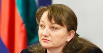 Родителите в неплатен отпуск ще получат 375 лв еднократна помощ