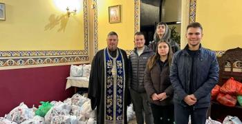 Младежкият общински съвет отново помага на нуждаещите се с кампанията „Дари, за да зарадваш“