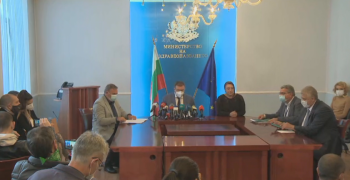 МЗ: Не се налага затягане на мерките или въвеждане на нови