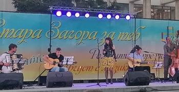 Музикална разходка „От Париж до Неапол“ зарадва публиката в Стара Загора