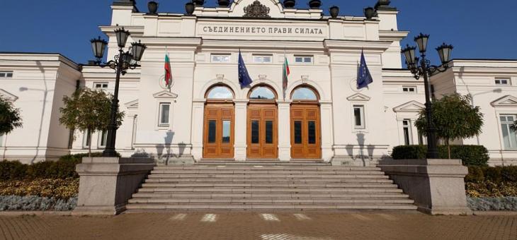 Фирмите ще отчитат касовите си наличности пред НАП на всеки три месеца