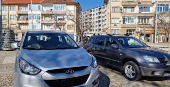 Районното полицейско управление в Казанлък получи два нови автомобила