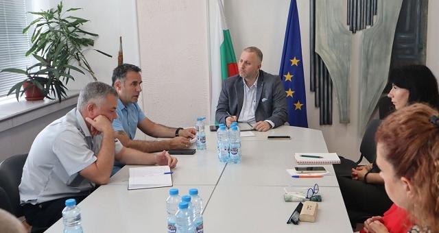 Областната епизоотична комисия в Стара Загора проведе извънредно заседание