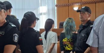 С какви мотиви Апелативният съд в Пловдив остави в ареста двете момичета, обвиняеми за убийството на 37-годишния Георги Кузев?