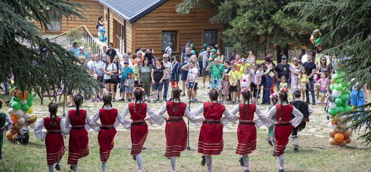С водосвет и хиляди детски усмивки откриха официално обновената Зооградина в Стара Загора