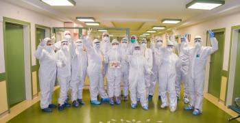 Лекари от Болница "Тракия" завършиха успешно ротацията си в отделение "Covid-19"