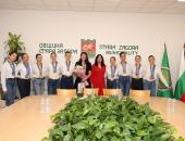 Зам.-кметът Надежда Чакърова поздрави балетна школа „Па де Кре“ за петте световни титли от World Dance Contest 2026   