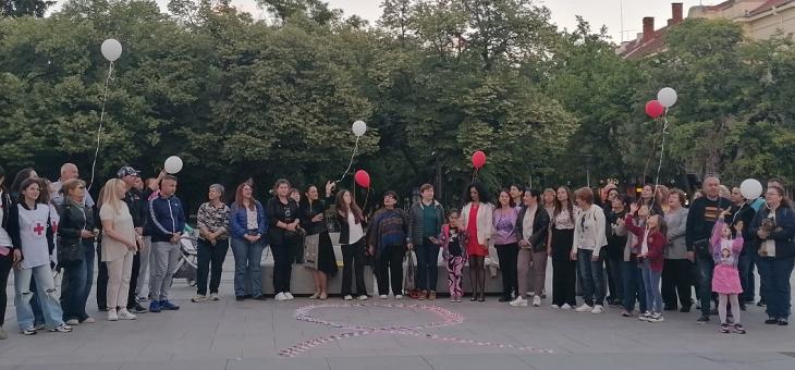 Стара Загора апелира: „Предай нататък – спомена, светлината, подкрепата!“