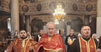 В храм „Свето Въведение Богородично“ в Стара Загора бе отслужена панахида за загиналите от пътнотранспортни произшествия