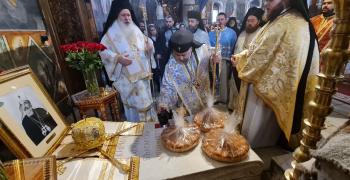 Митрополит Киприан отслужи св. Литургия и панихида в памет на българския патриарх Кирил