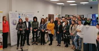 В Стара Загора Областна панорама на професионалното образование и кариерното ориентиране привлича нови ученици 