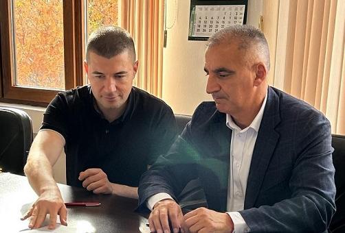 Кметът Папазов: Стартираха процедурите за основен ремонт на 19  улици в община Гурково на стойност 11 млн. лева