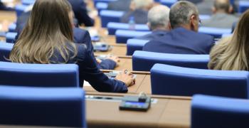 Адвокатите ще могат да управляват фирми