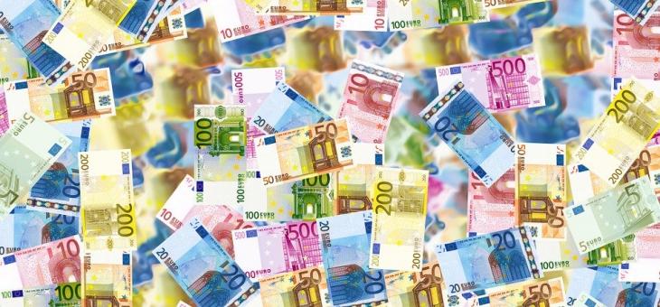 В магазин клиент се опита да плати с фалшиви 50 евро