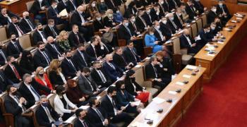 Депутатите ще гласуват състава на част от постоянните комисии в НС