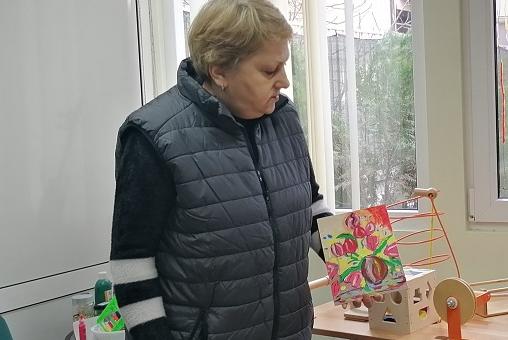 В Стара Загора: Среща с Ирина, която рисува надеждата