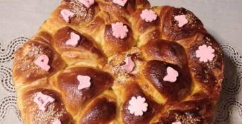 20-годишната Фани от Стара Загора майстори вкусни погачи