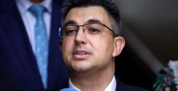 "Има такъв народ" връща мандата на президента