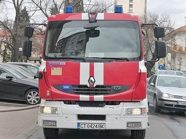 Горящ комин притесни жители на блок в Стара Загора