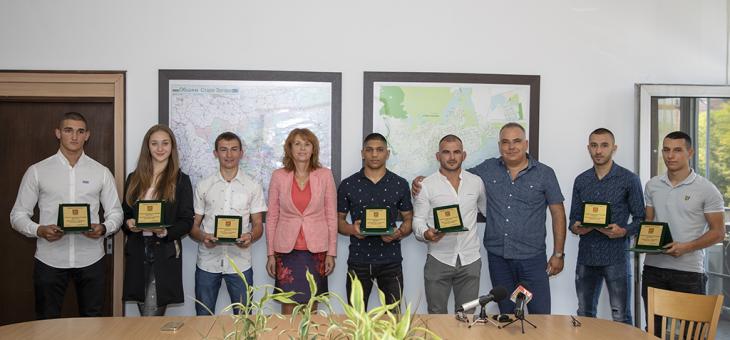 Отличиха старозагорски ученици за завоювани медали по ММА