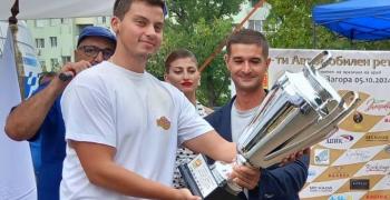 Уникален кабриолет „Олдсмобил“ спечели Купата на кмета на Община Стара Загора Живко Тодоров   