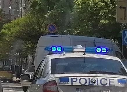 Разкриха извършителите на кражба от кафеавтомат в Стара Загора