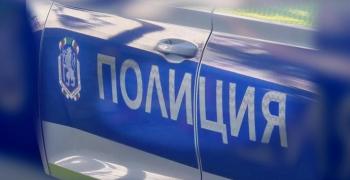 Откриха около 300 литра ракия в две жилища в Казанлък