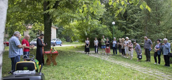 Нова придобивка за поддържане на зелените площи получиха жителите на Старозагорските бани