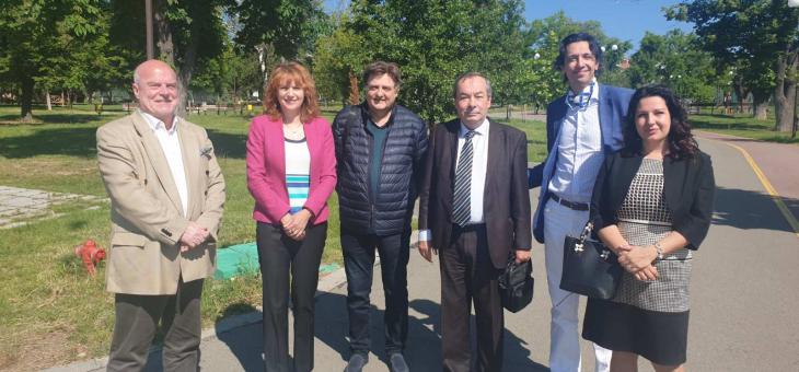 13 са предложенията за идеен проект за многофункционална спортна зала в парк "Артилерийски"