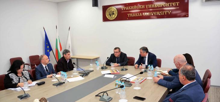 В ТрУ се проведе работна среща с министъра на образованието и науката проф. д-р Сашо Пенов