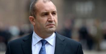Президентът Румен Радев връчва втория мандат в четвъртък