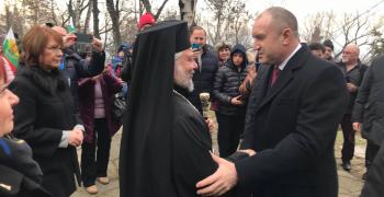 Президентът Румен Радев: Честит празник на всички, които не се поддават на манипулацията
