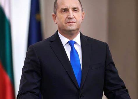Румен Радев насрочи изборите на 4 април