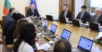 Румен Радев: Правителството приема план за реформа на пътната безопасност