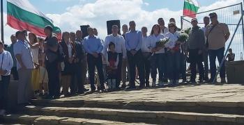 Радев: Управляващите повториха сценария от 3 март, когато целта беше президентът да не се качи на Шипка