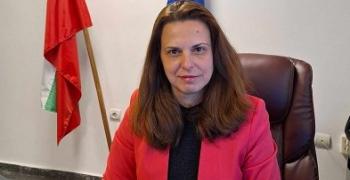 Великденско поздравление на областния управител Ива Радева 