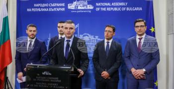 ПП са внесли проект на решение, което задължава МС да разсрочи във времето ангажиментите по декарбонизация
