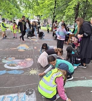 Над 400 деца се включват в традиционната инициатива “Ваканция, здравей! Да играем безопасно!”   