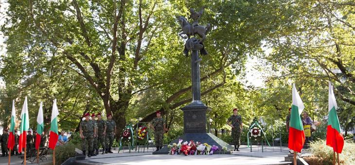 С общоградски ритуал в Стара Загора отбелязват 115 години от обявяването на Независимостта на България   