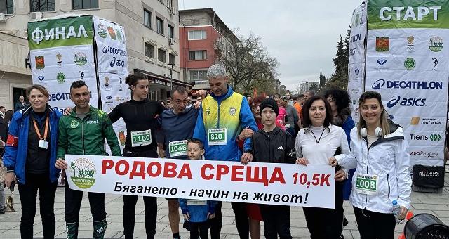 Десетото издание на „Маратон Стара Загора“ събра над 1300 атлети от цял свят   