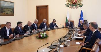 Засилват охраната на летище „Безмер“ и на въздушното ни пространство