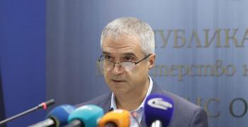 Министър Румен Радев: Все още има малки населени места без ток