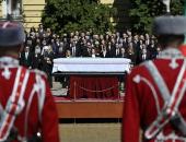 България посрещна тленните останки на цар Самуил