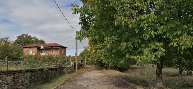 Държавата дава пари, ако се преместите да живеете и работите в село или малък град