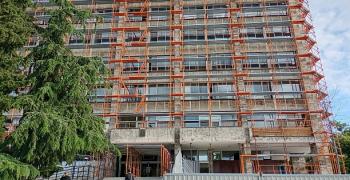 Поради ремонт на сградата на Община Стара Загора се предприе временно пребазиране на отдели и звена от администрацията