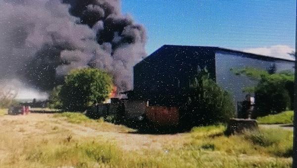 И верижна техника се включи в гасенето на пожара