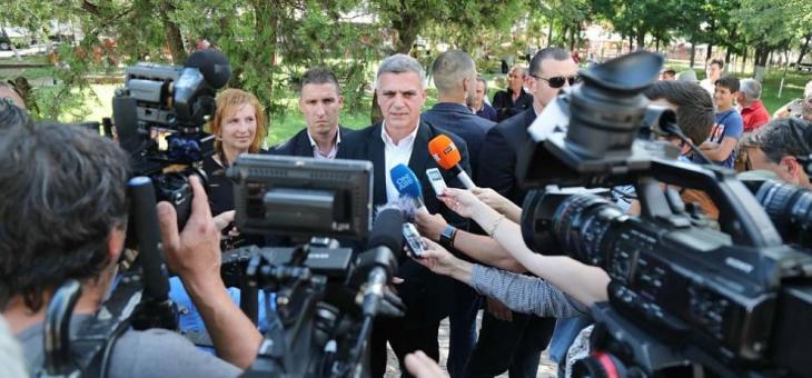 Янев: Служебният кабинет работи за хората, а не прави предизборна кампания