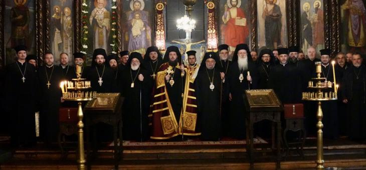 Отслужиха вечерня в катедралния храм „Св. Николай“ в Стара Загора