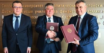 Тракийски университет и УНСС ще си партнират за въвеждането на съвместни учебни програми